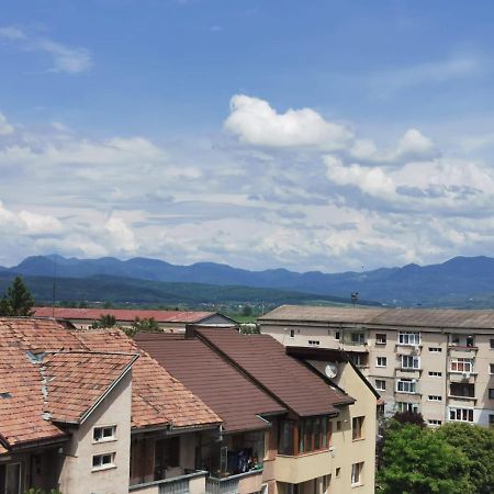 Apartament Carla-Maria Deva Bagian luar foto